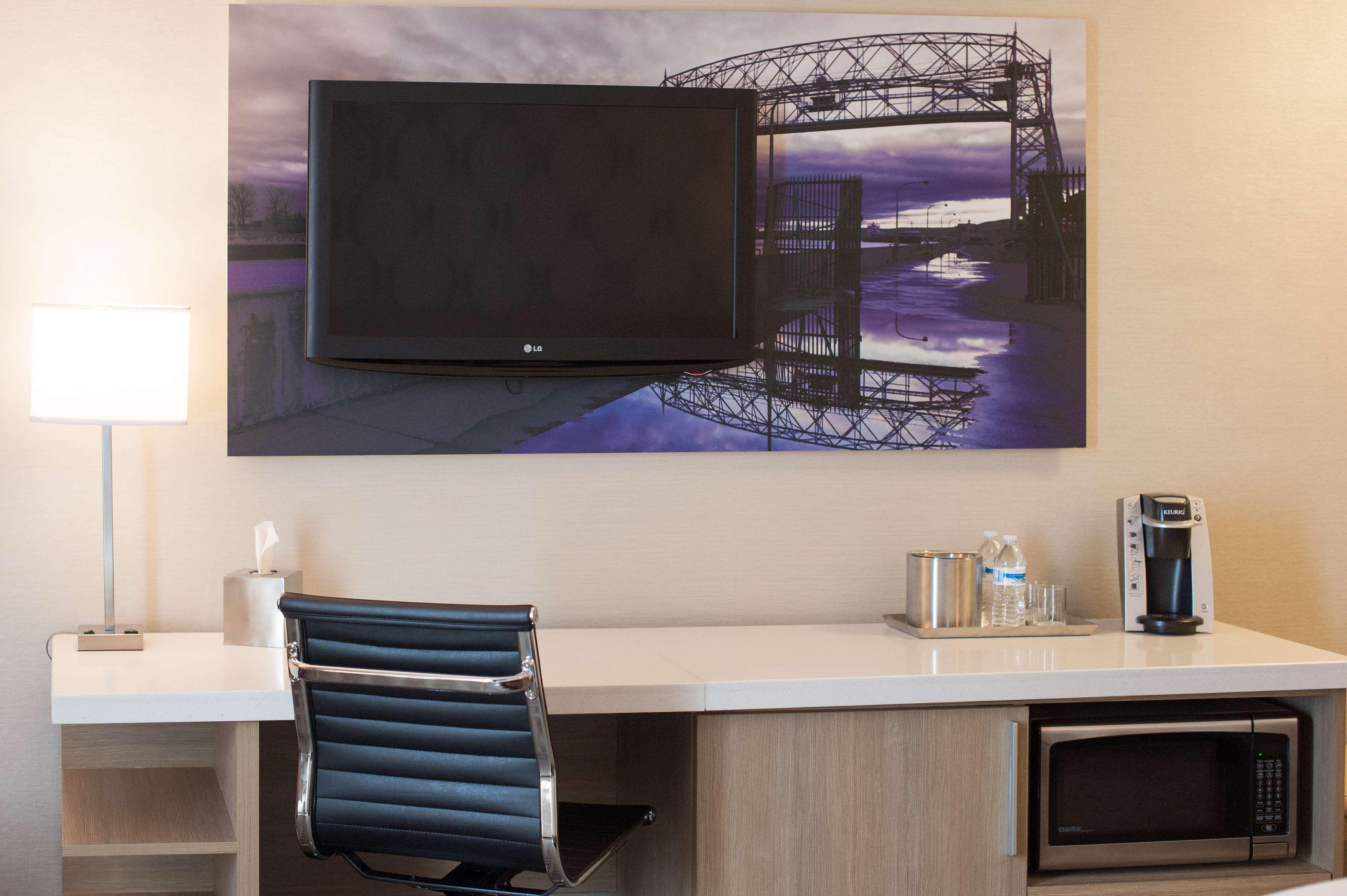 Radisson Hotel Duluth-Harborview Екстериор снимка
