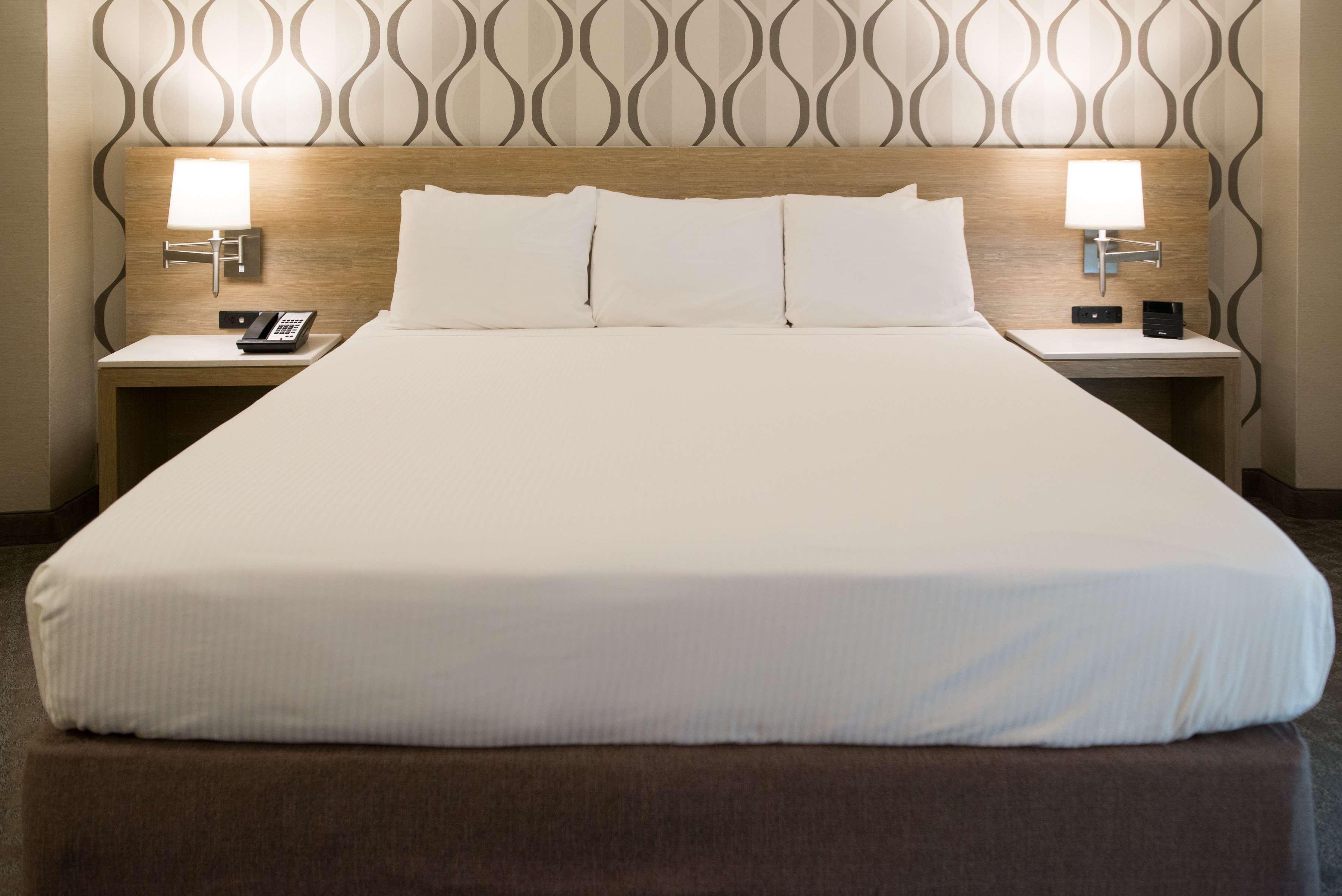 Radisson Hotel Duluth-Harborview Екстериор снимка