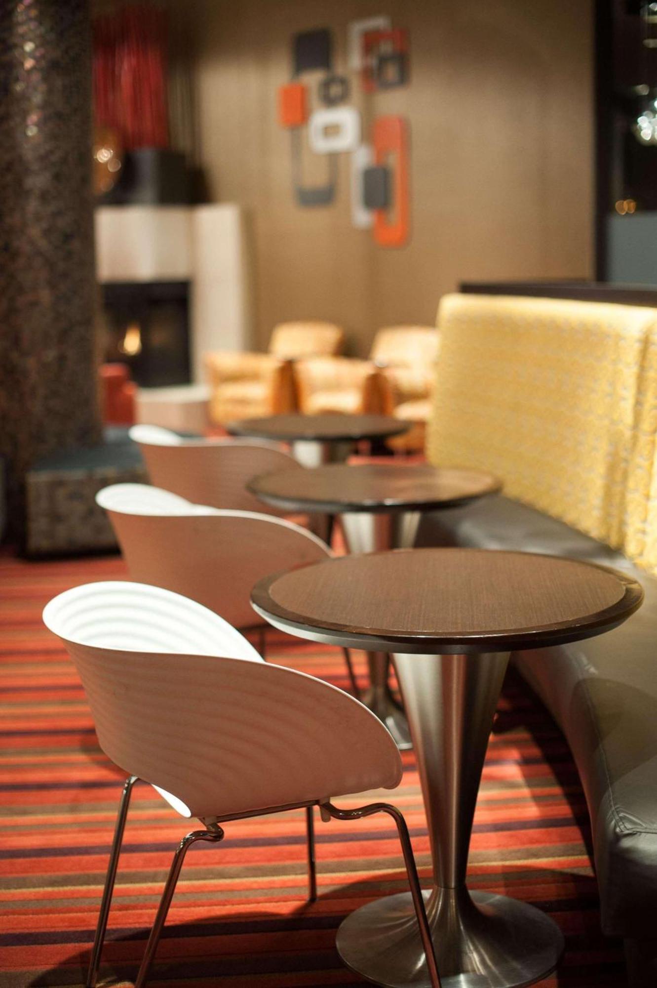 Radisson Hotel Duluth-Harborview Екстериор снимка