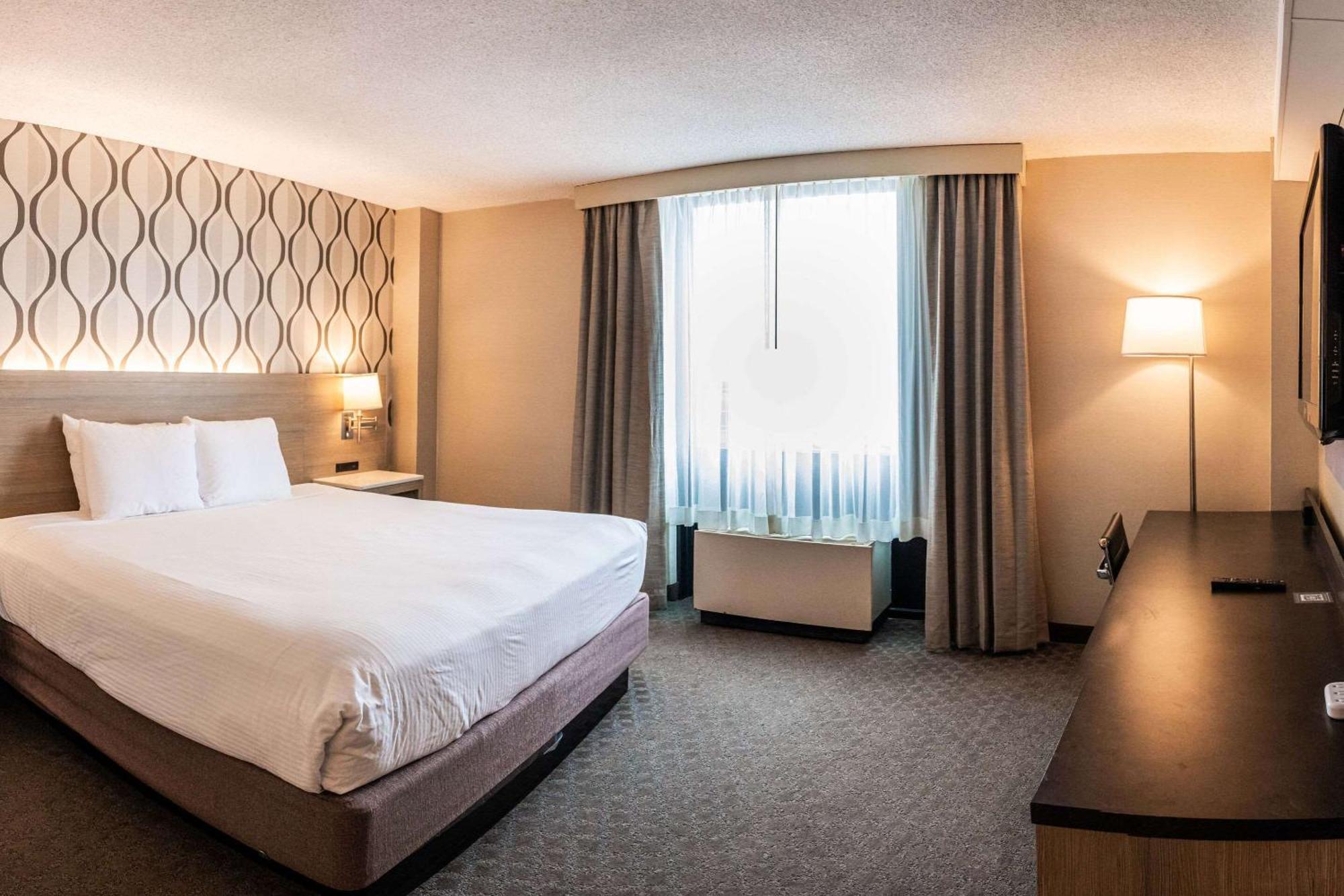 Radisson Hotel Duluth-Harborview Екстериор снимка