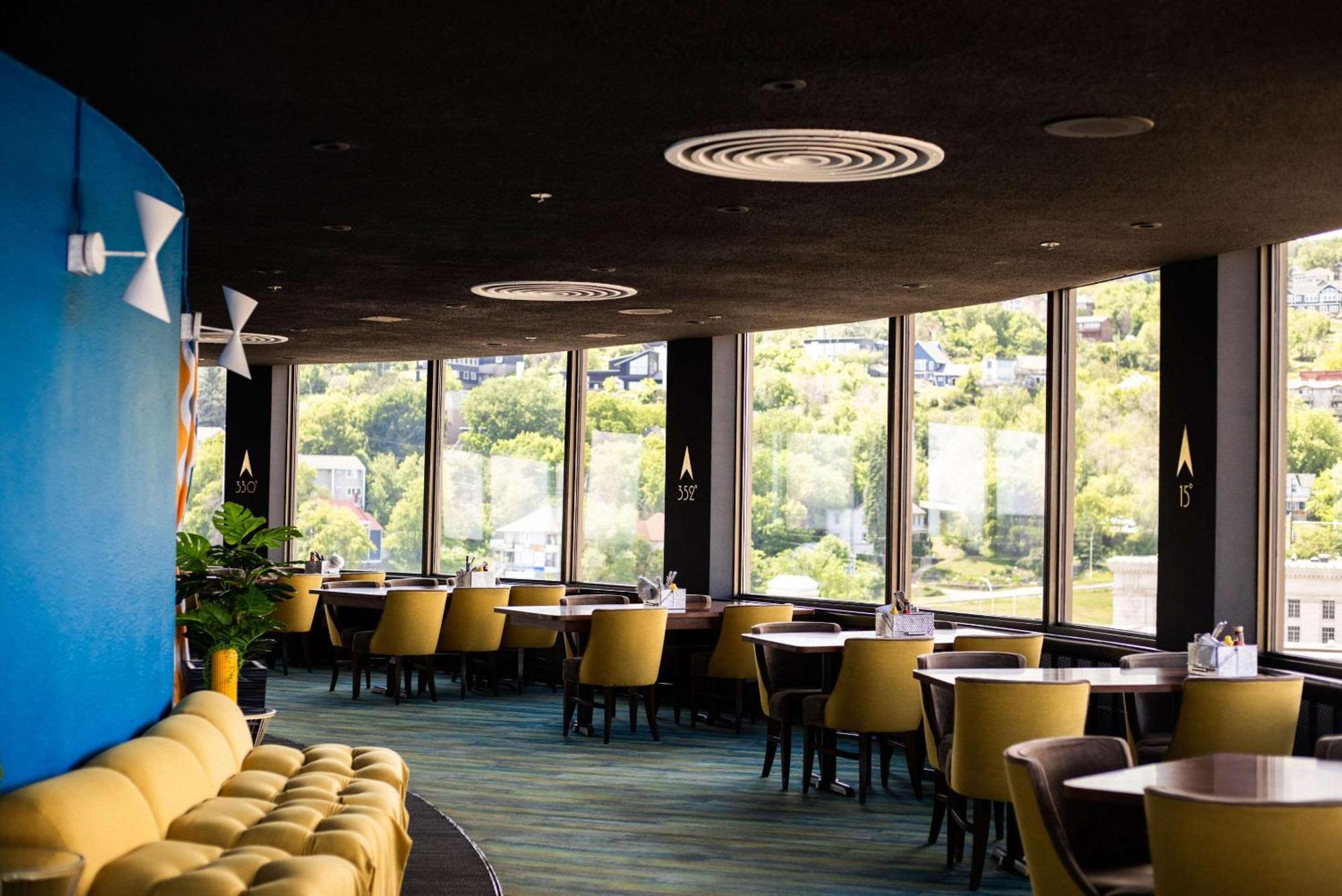 Radisson Hotel Duluth-Harborview Екстериор снимка