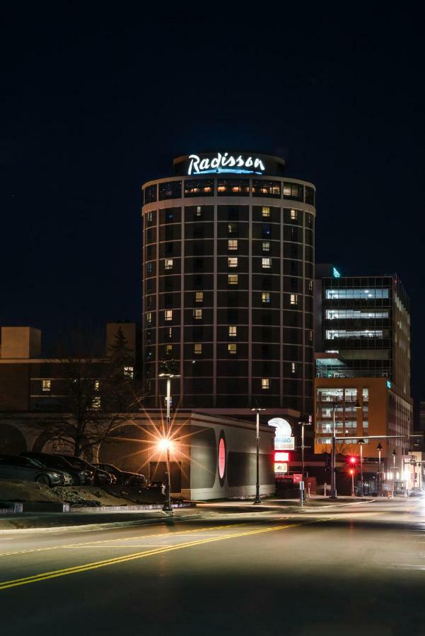Radisson Hotel Duluth-Harborview Екстериор снимка