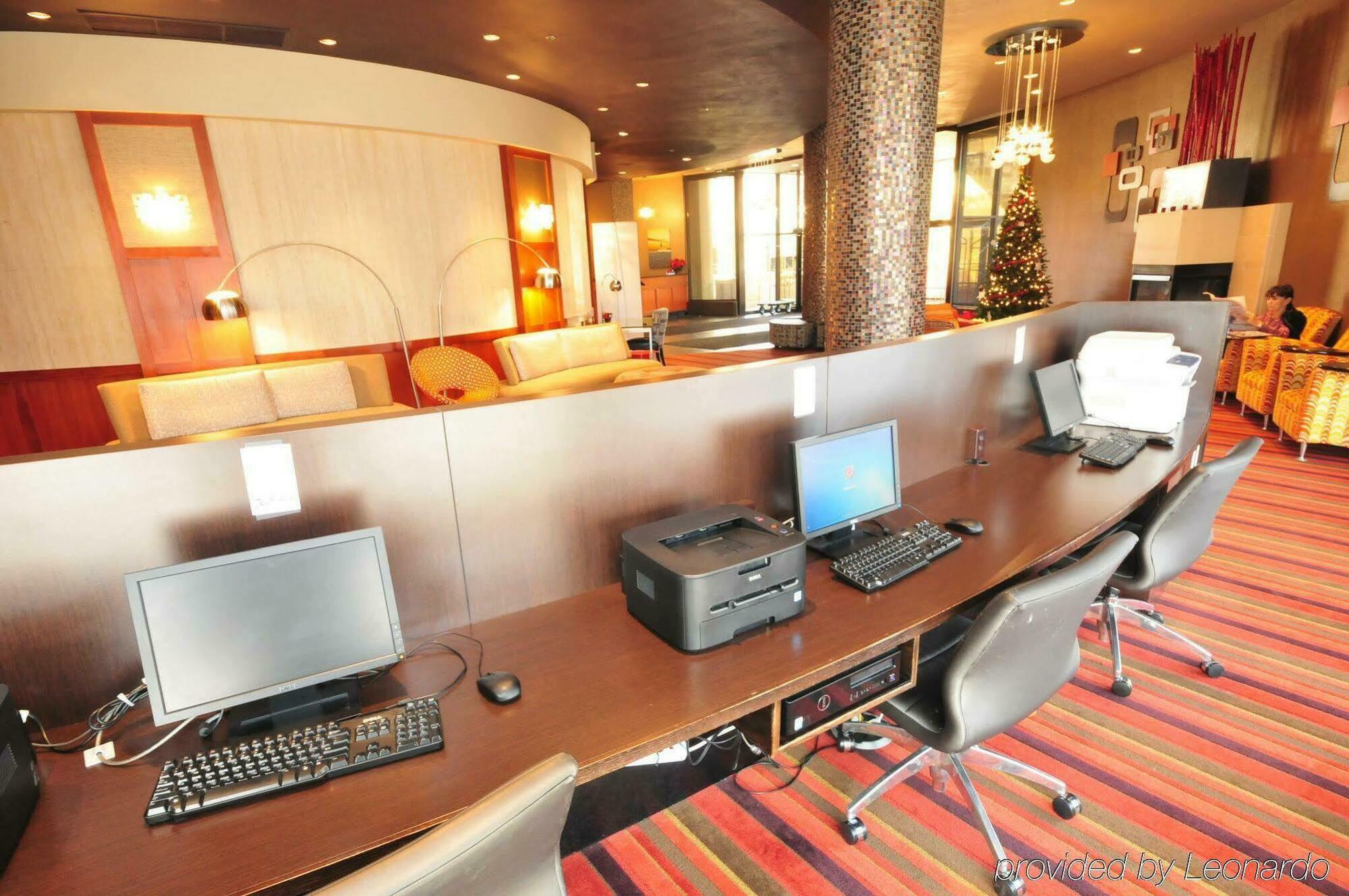Radisson Hotel Duluth-Harborview Екстериор снимка